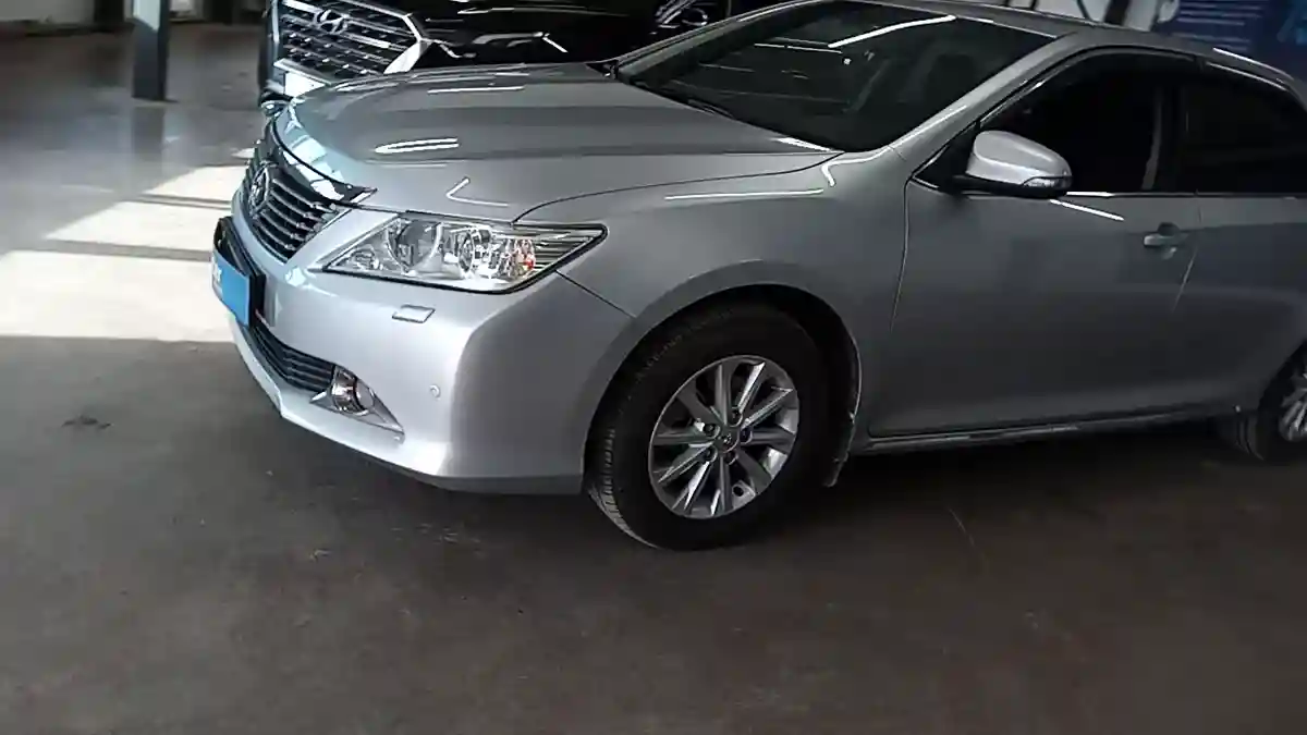 Toyota Camry 2013 года за 9 000 000 тг. в Астана