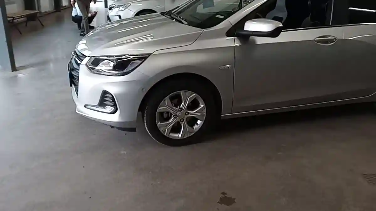 Chevrolet Onix 2024 года за 9 200 000 тг. в Астана