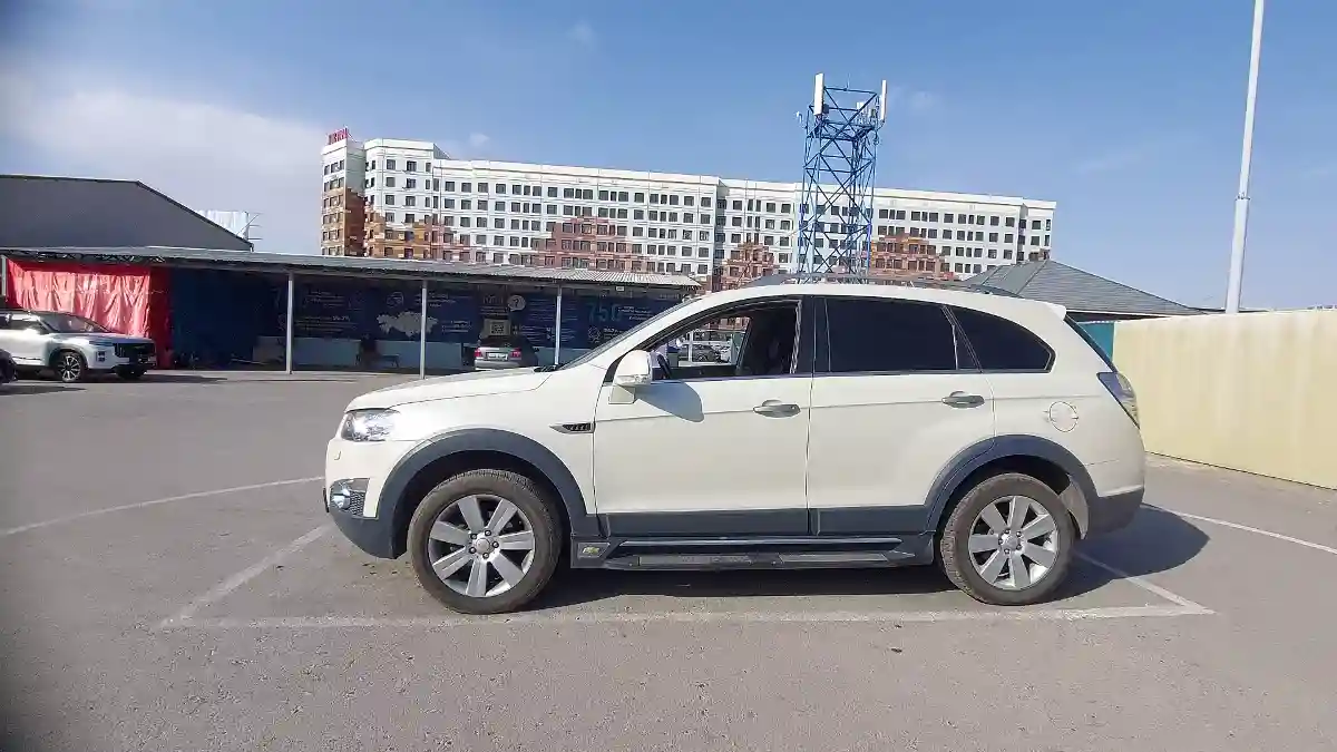 Chevrolet Captiva 2012 года за 6 200 000 тг. в Шымкент