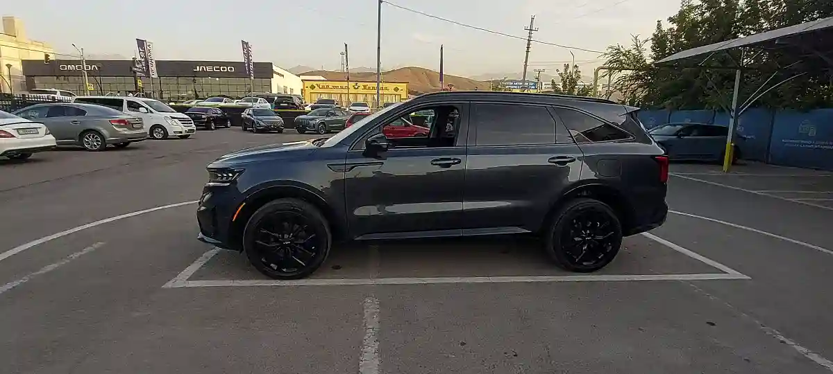 Kia Sorento 2023 года за 22 000 000 тг. в Алматы
