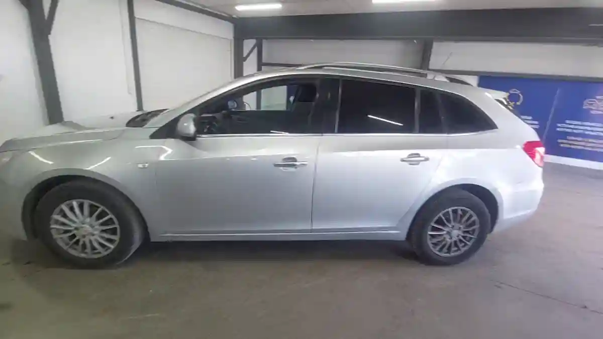 Chevrolet Cruze 2013 года за 5 200 000 тг. в Астана