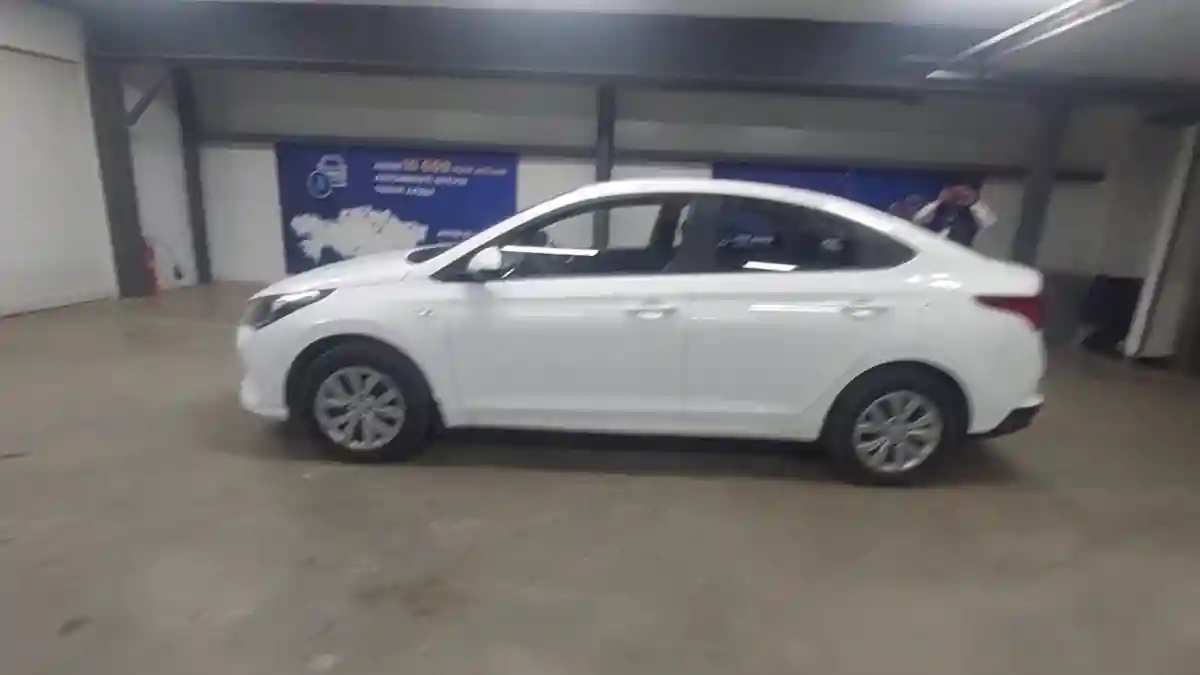 Hyundai Accent 2020 года за 8 000 000 тг. в Астана