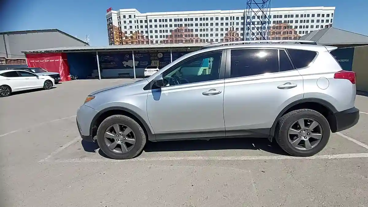 Toyota RAV4 2013 года за 10 000 000 тг. в Шымкент