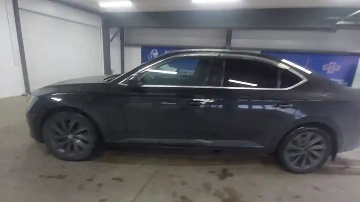 Skoda Superb 2018 года за 10 500 000 тг. в Астана
