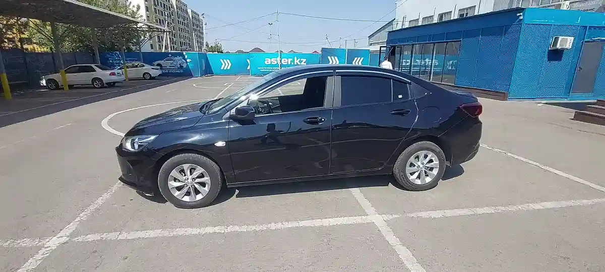 Chevrolet Onix 2024 года за 6 500 000 тг. в Алматы