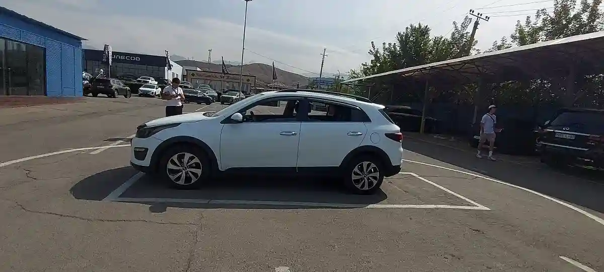 Kia Rio 2020 года за 8 400 000 тг. в Алматы