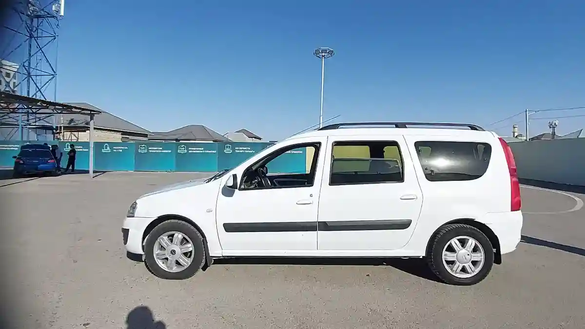 LADA (ВАЗ) Largus 2014 года за 4 000 000 тг. в Шымкент