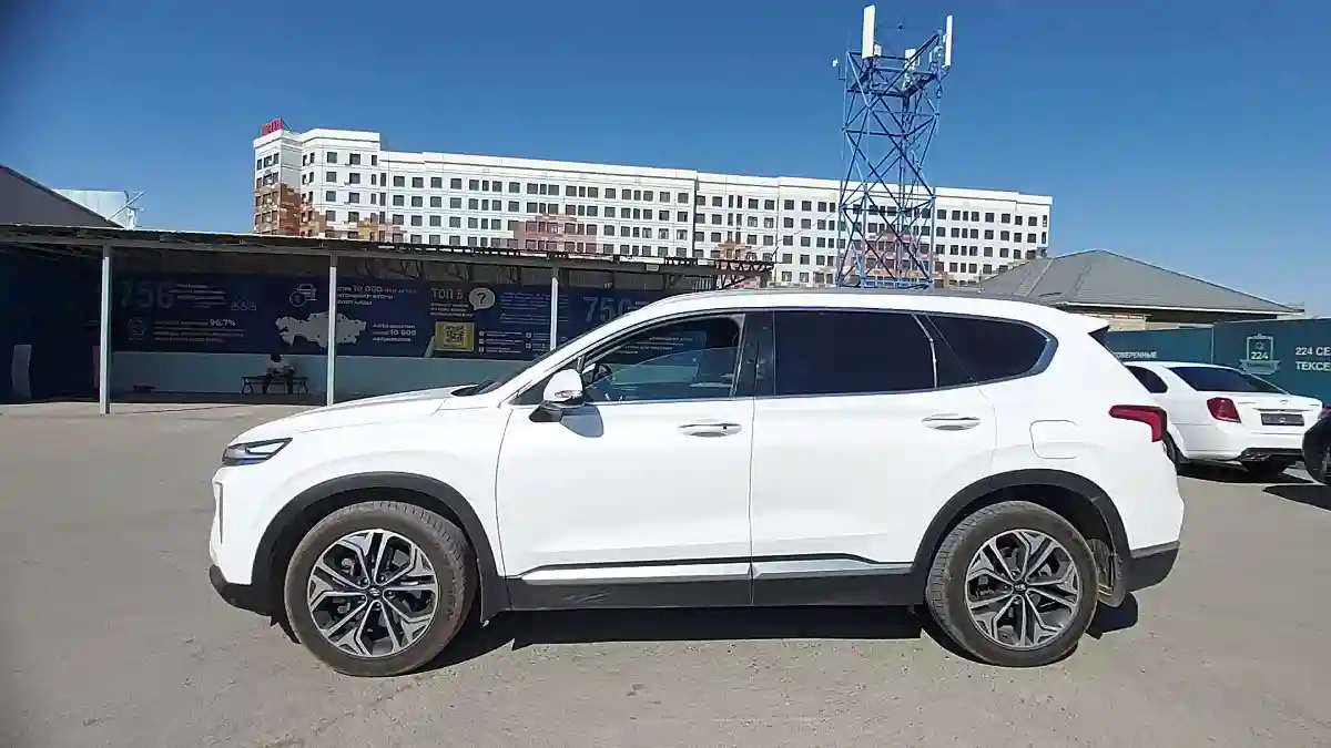 Hyundai Santa Fe 2020 года за 14 500 000 тг. в Шымкент