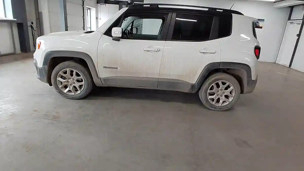 Jeep Renegade 2017 года за 7 000 000 тг. в Астана