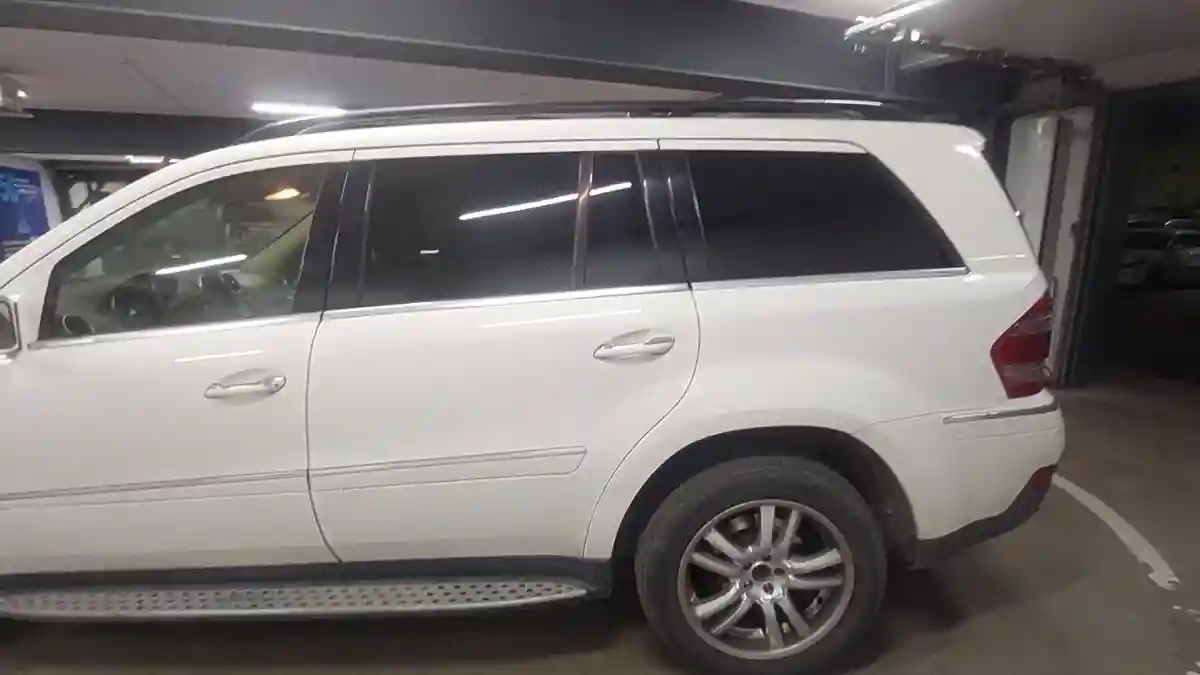 Mercedes-Benz GL-Класс 2008 года за 6 000 000 тг. в Астана