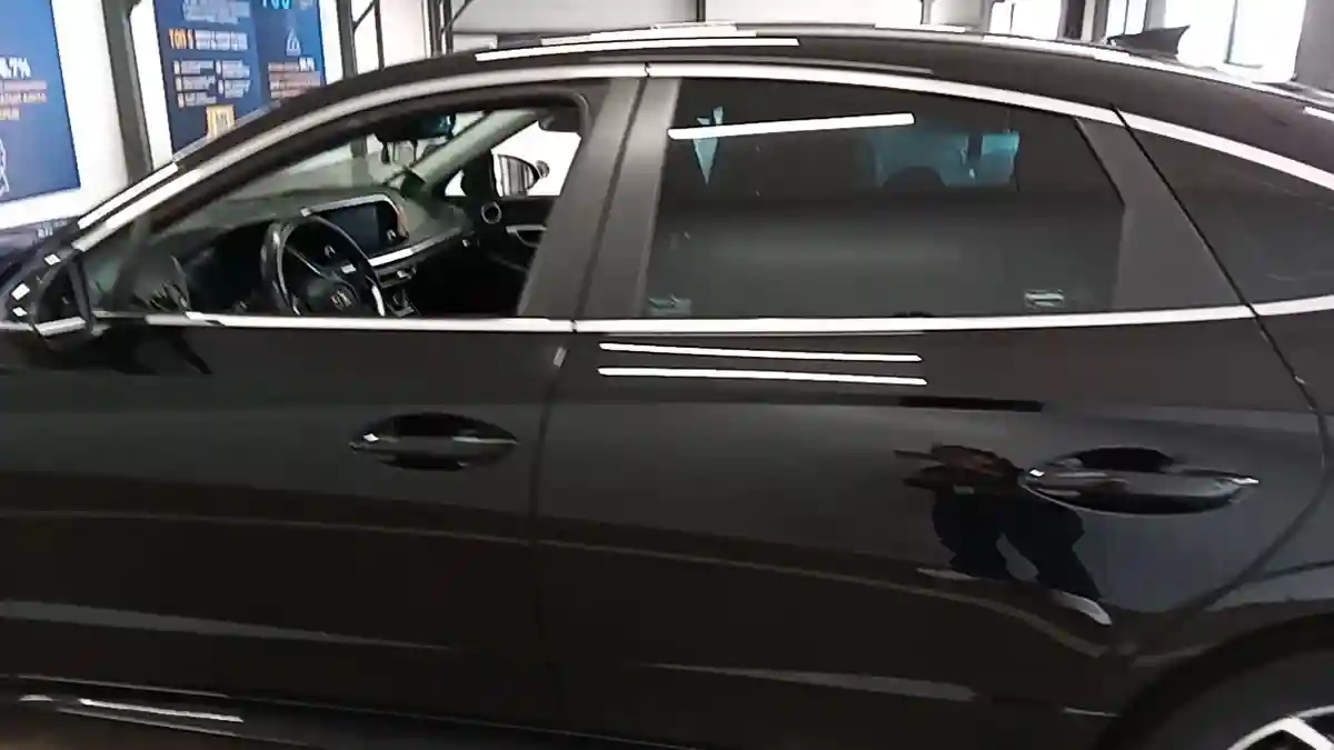 Hyundai Sonata 2019 года за 11 000 000 тг. в Астана