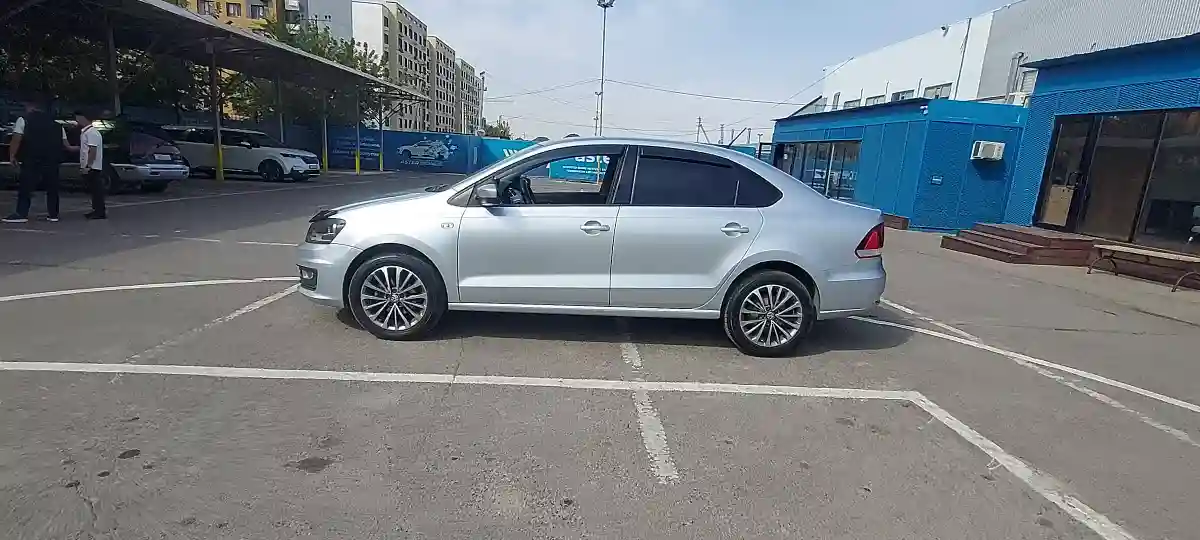 Volkswagen Polo 2015 года за 4 800 000 тг. в Алматы