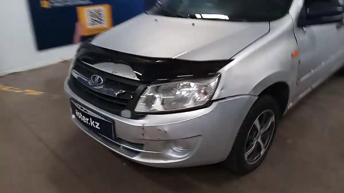 LADA (ВАЗ) Granta 2015 года за 2 000 000 тг. в Астана