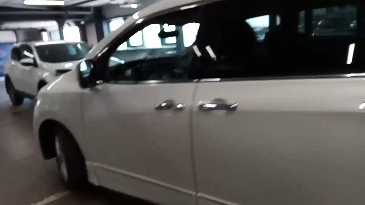 Nissan Quest 2011 года за 15 000 000 тг. в Астана