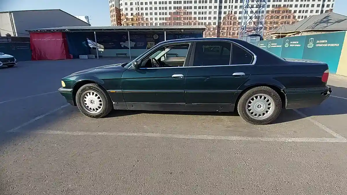 BMW 7 серии 1998 года за 3 090 000 тг. в Шымкент