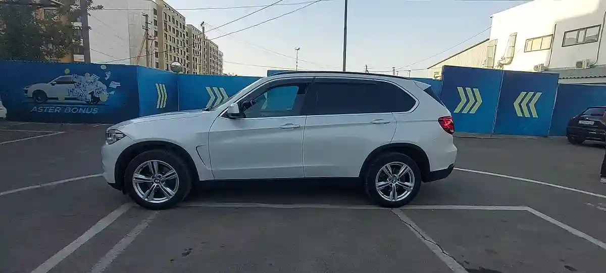 BMW X5 2015 года за 15 300 000 тг. в Алматы