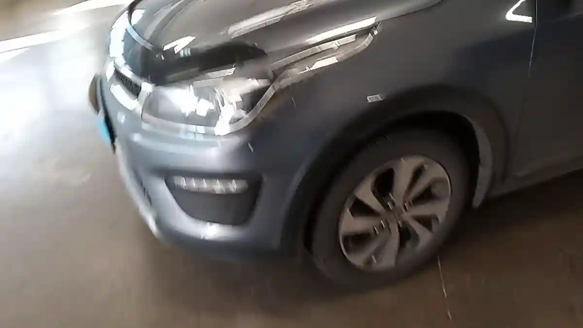 Kia Rio 2019 года за 8 000 000 тг. в Астана