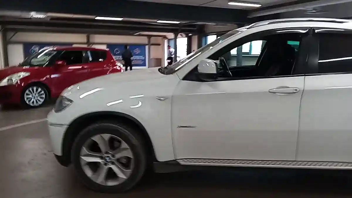 BMW X6 2010 года за 10 500 000 тг. в Астана