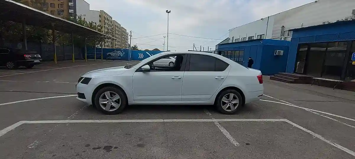 Skoda Octavia 2018 года за 7 500 000 тг. в Алматы