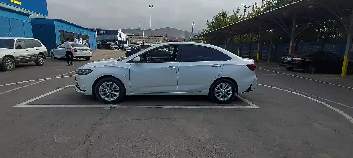 Chevrolet Monza 2023 года за 7 700 000 тг. в Алматы