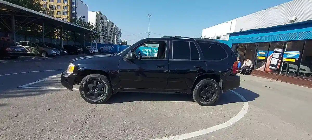 GMC Envoy 2001 года за 3 000 000 тг. в Алматы