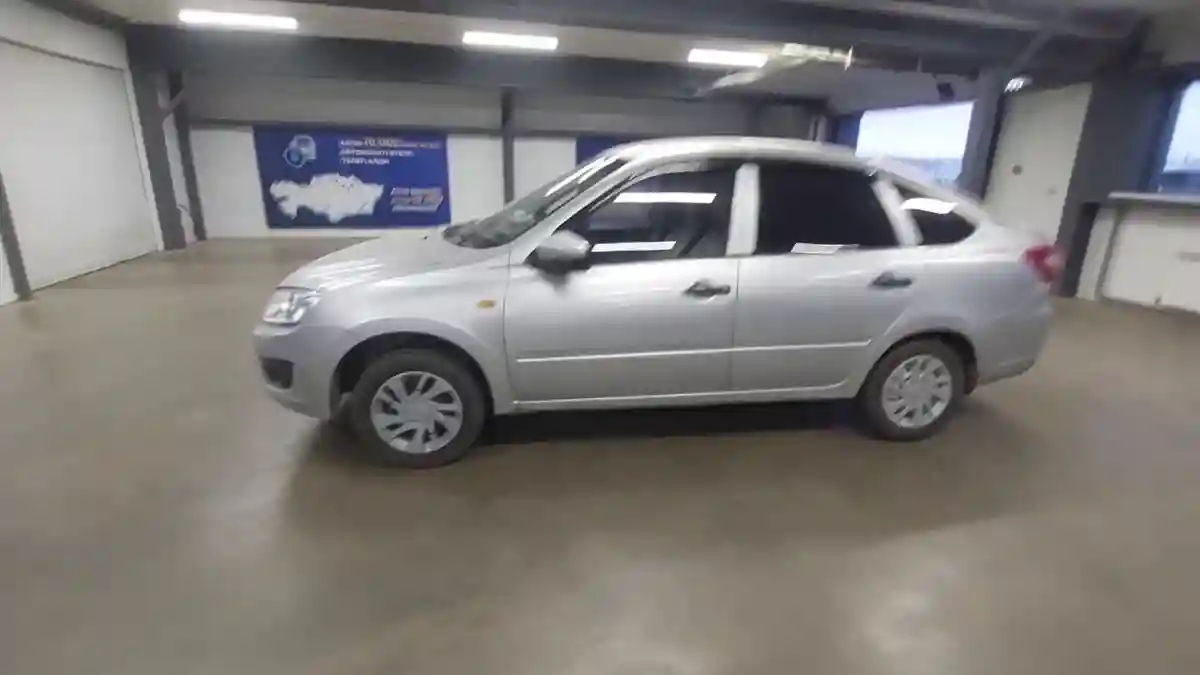 LADA (ВАЗ) Granta 2015 года за 2 300 000 тг. в Астана