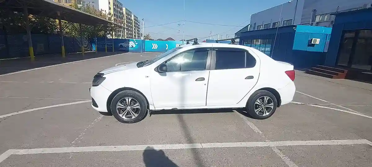 Renault Logan 2015 года за 3 000 000 тг. в Алматы