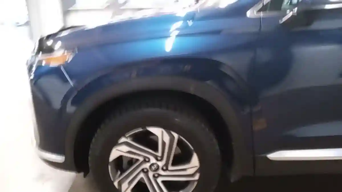 Hyundai Santa Fe 2022 года за 18 000 000 тг. в Астана