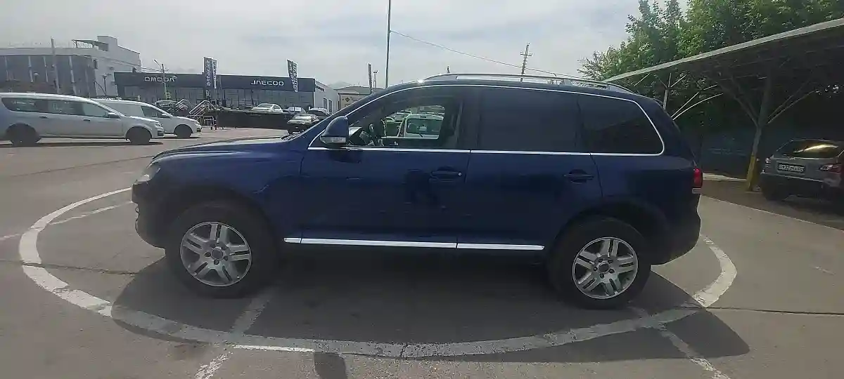 Volkswagen Touareg 2007 года за 7 500 000 тг. в Алматы
