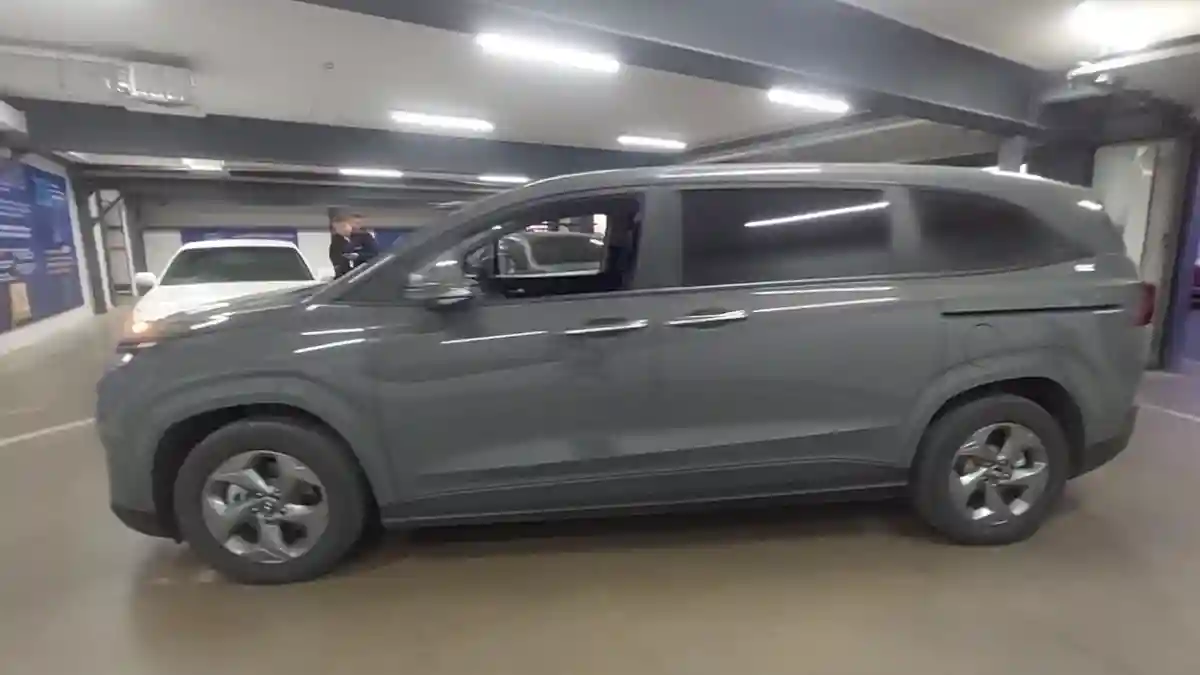 Hyundai Custin 2025 года за 16 200 000 тг. в Астана