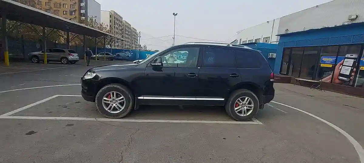 Volkswagen Touareg 2007 года за 5 000 000 тг. в Алматы