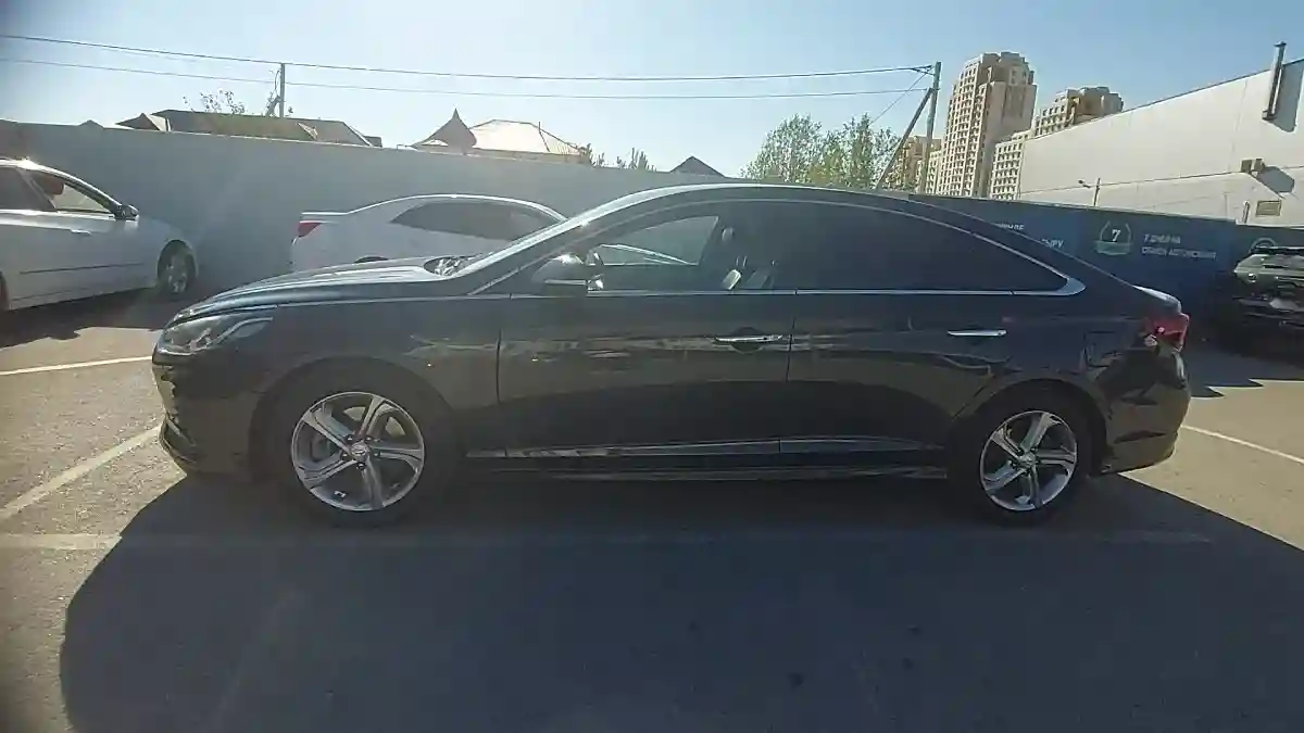 Hyundai Sonata 2019 года за 9 200 000 тг. в Шымкент