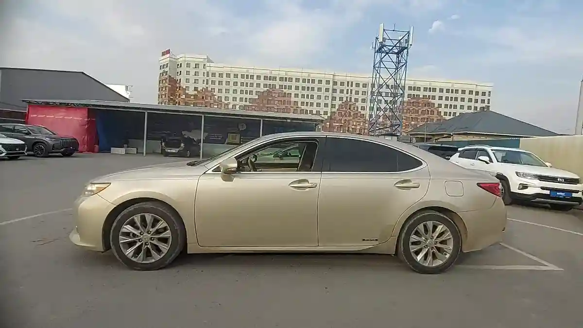 Lexus ES 2014 года за 12 000 000 тг. в Шымкент