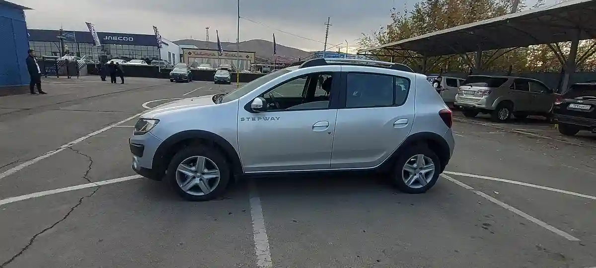 Renault Sandero 2015 года за 5 000 000 тг. в Алматы