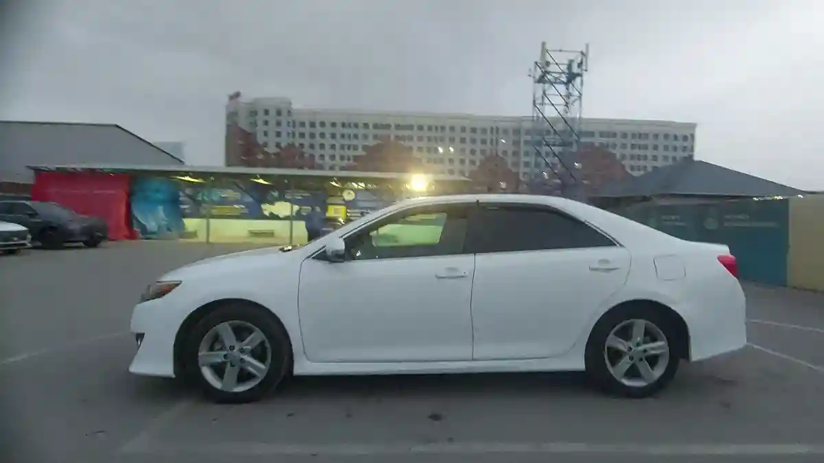 Toyota Camry 2012 года за 8 000 000 тг. в Шымкент
