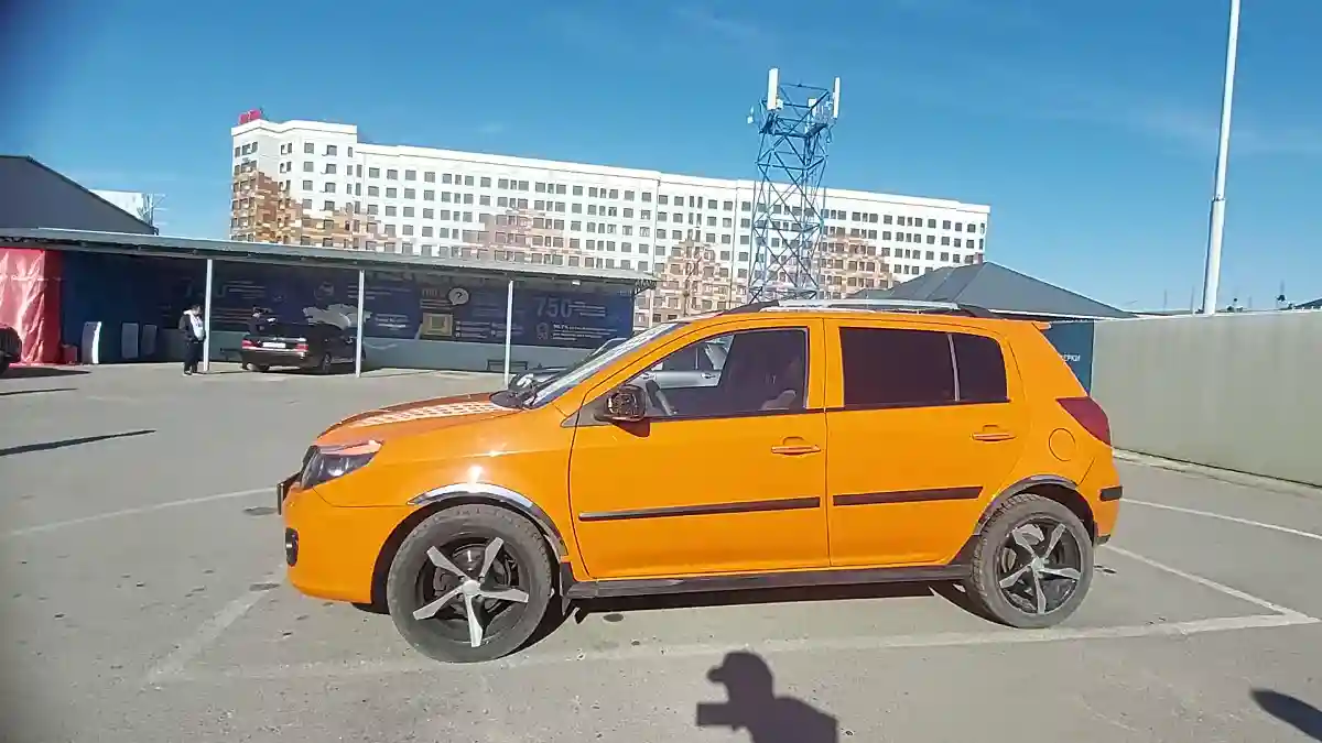 Geely MK Cross 2015 года за 4 000 000 тг. в Шымкент