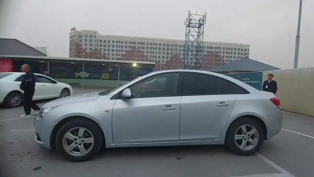 Daewoo Lacetti Premiere 2010 года за 3 200 000 тг. в Шымкент