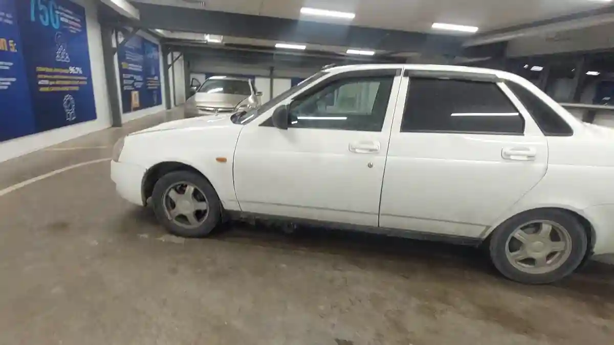 LADA (ВАЗ) Priora 2013 года за 1 500 000 тг. в Астана