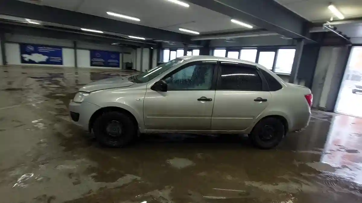 LADA (ВАЗ) Granta 2018 года за 3 500 000 тг. в Астана