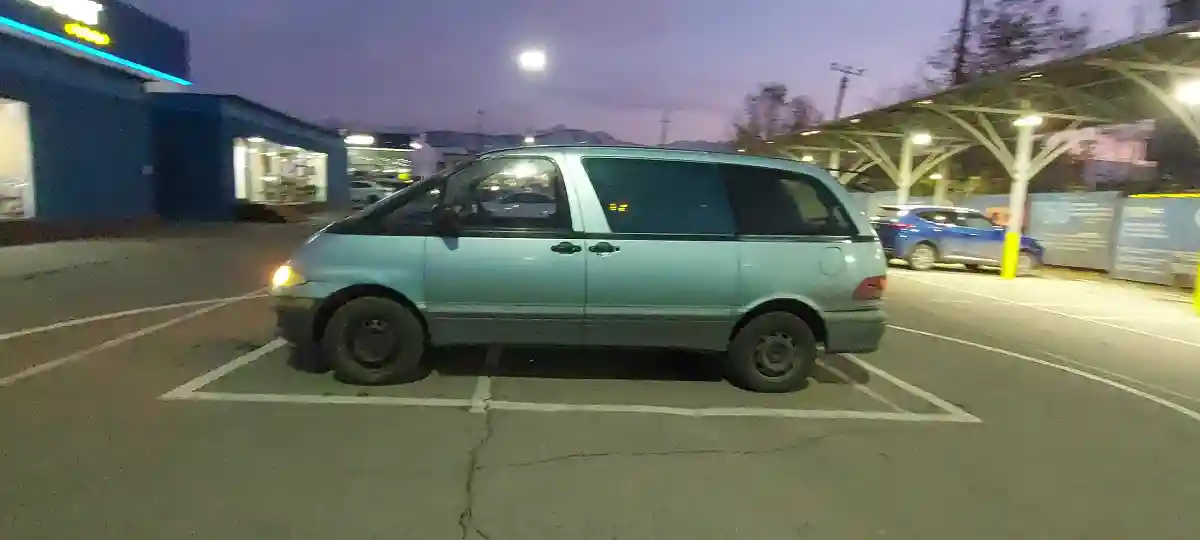 Toyota Estima 1995 года за 1 000 000 тг. в Алматы