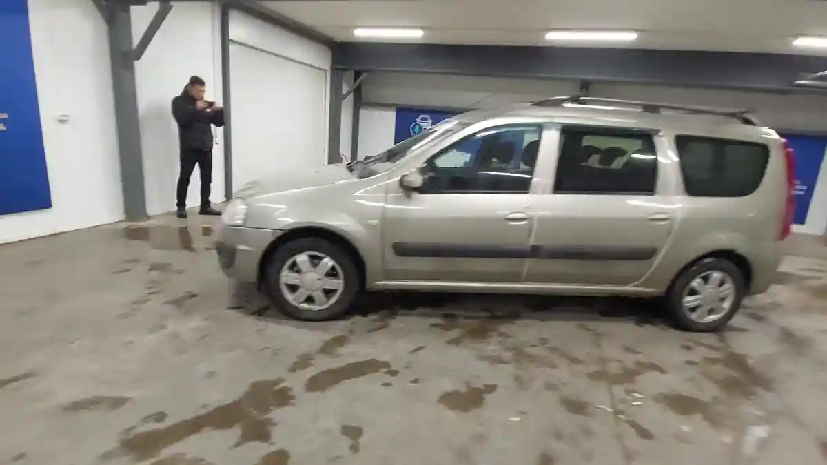 LADA (ВАЗ) Largus 2014 года за 3 200 000 тг. в Астана