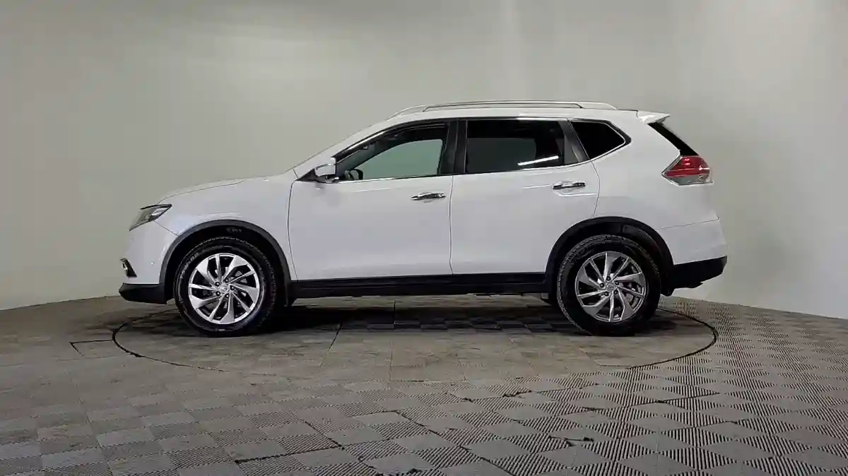 Nissan X-Trail 2017 года за 8 000 000 тг. в Алматы