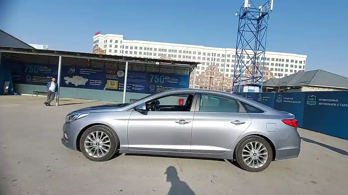 Hyundai Sonata 2016 года за 8 850 000 тг. в Шымкент