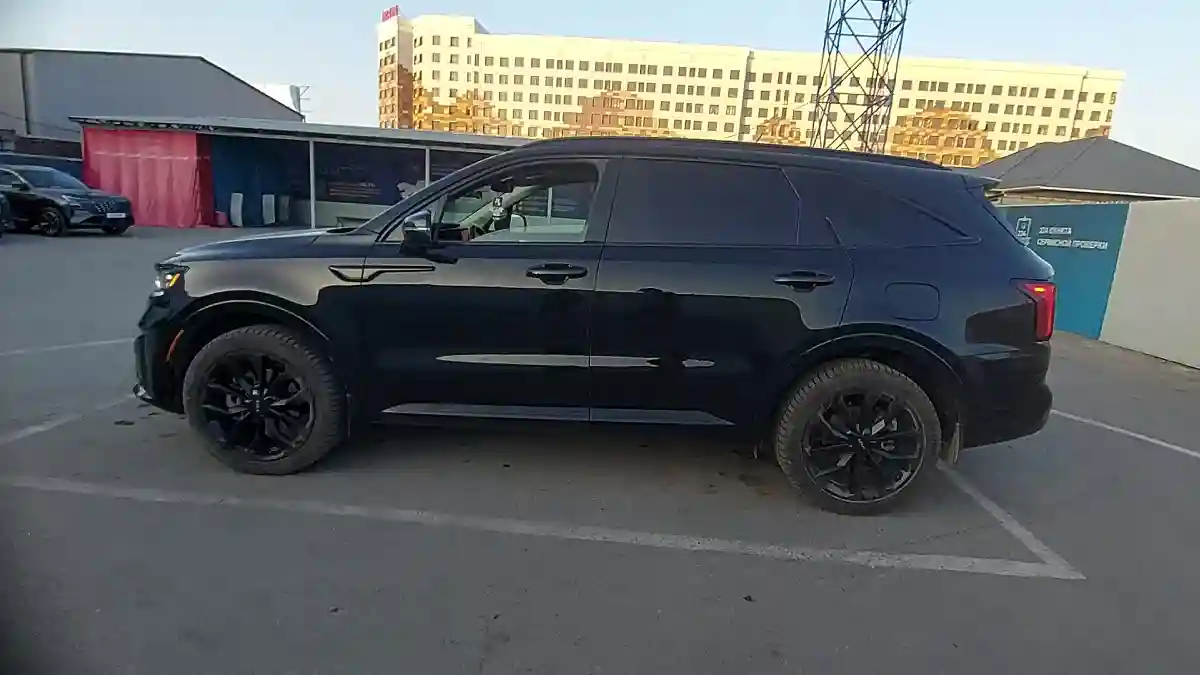 Kia Sorento 2022 года за 13 000 000 тг. в Шымкент