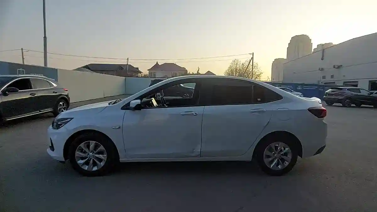 Chevrolet Onix 2023 года за 6 500 000 тг. в Шымкент