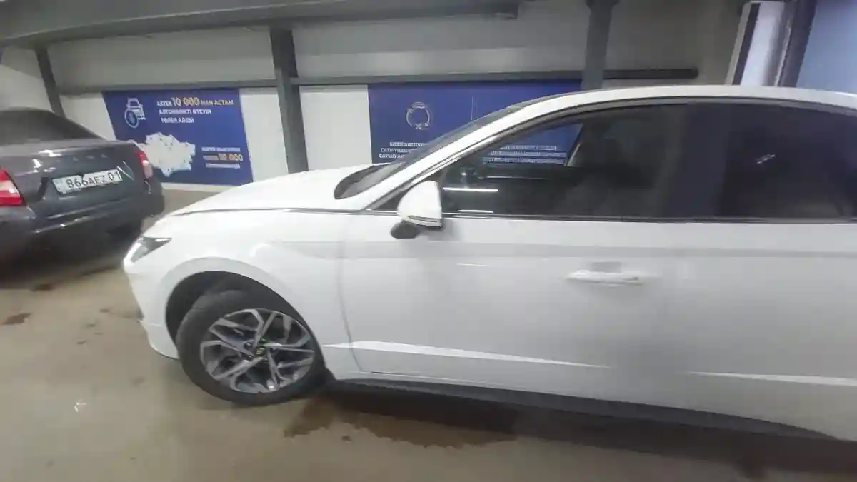 Hyundai Sonata 2023 года за 11 500 000 тг. в Астана