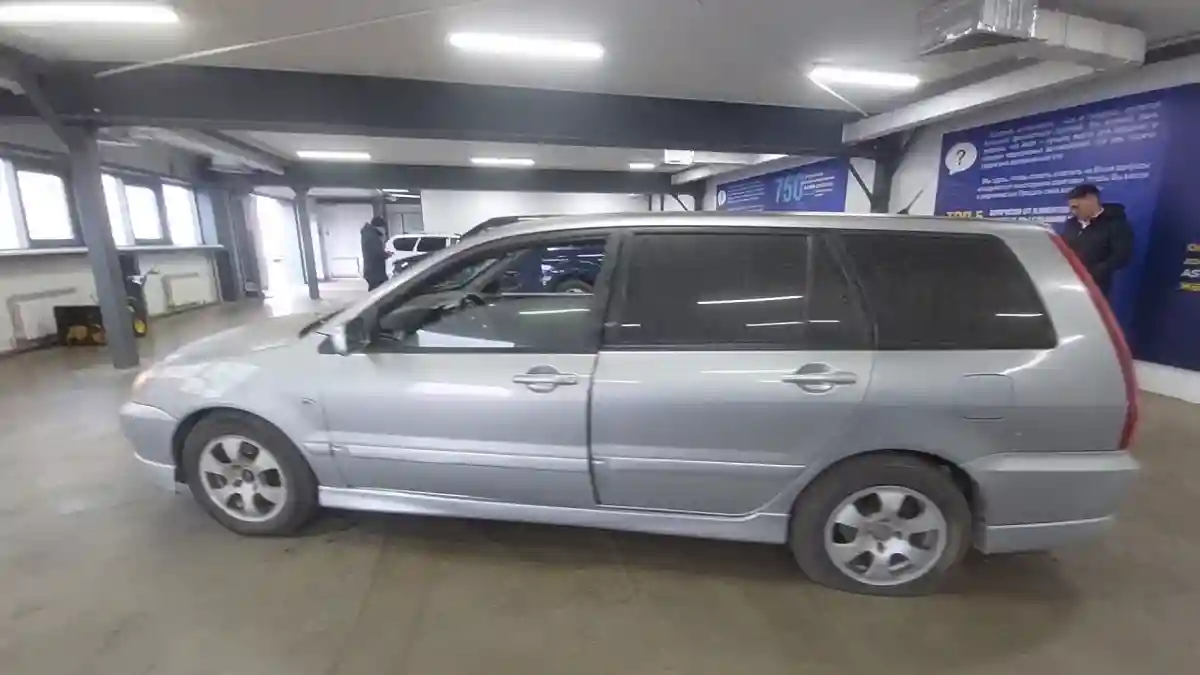 Mitsubishi Lancer 2005 года за 3 000 000 тг. в Астана