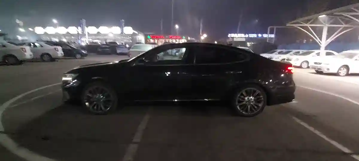 Kia K7 2019 года за 10 500 000 тг. в Алматы