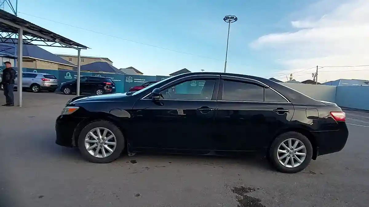 Toyota Camry 2011 года за 7 800 000 тг. в Шымкент