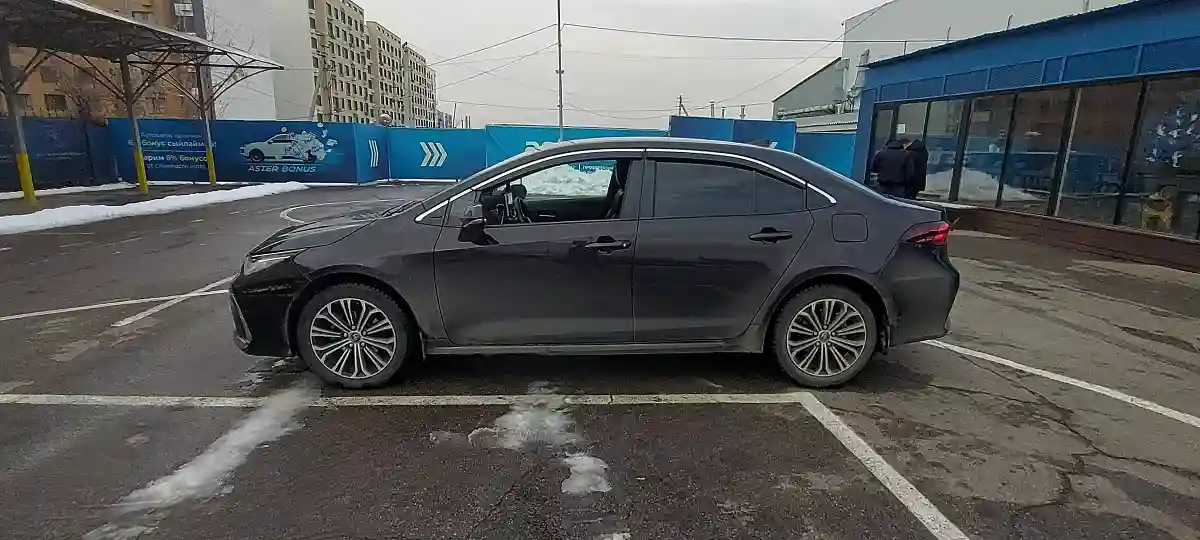 Toyota Corolla 2019 года за 9 500 000 тг. в Алматы